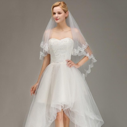 Lace Edge Short with Comb Two Layers Wedding Veils | Bridelily - wedding veils