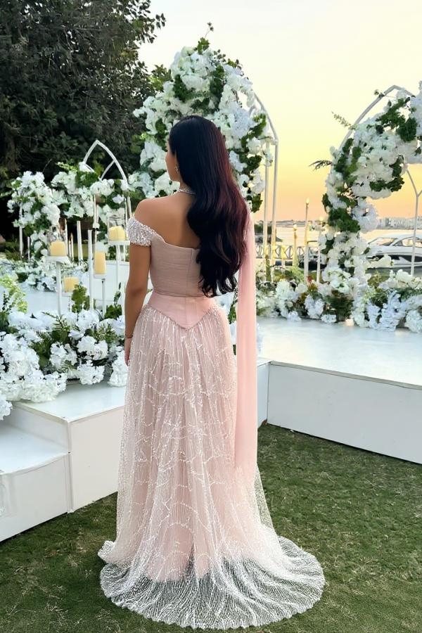 Off-the-Shoulder Floor Length Sheath Evening Dresses