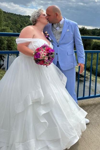 Off-the-Shoulder Tulle Plus Size A-Line Wedding Dresses