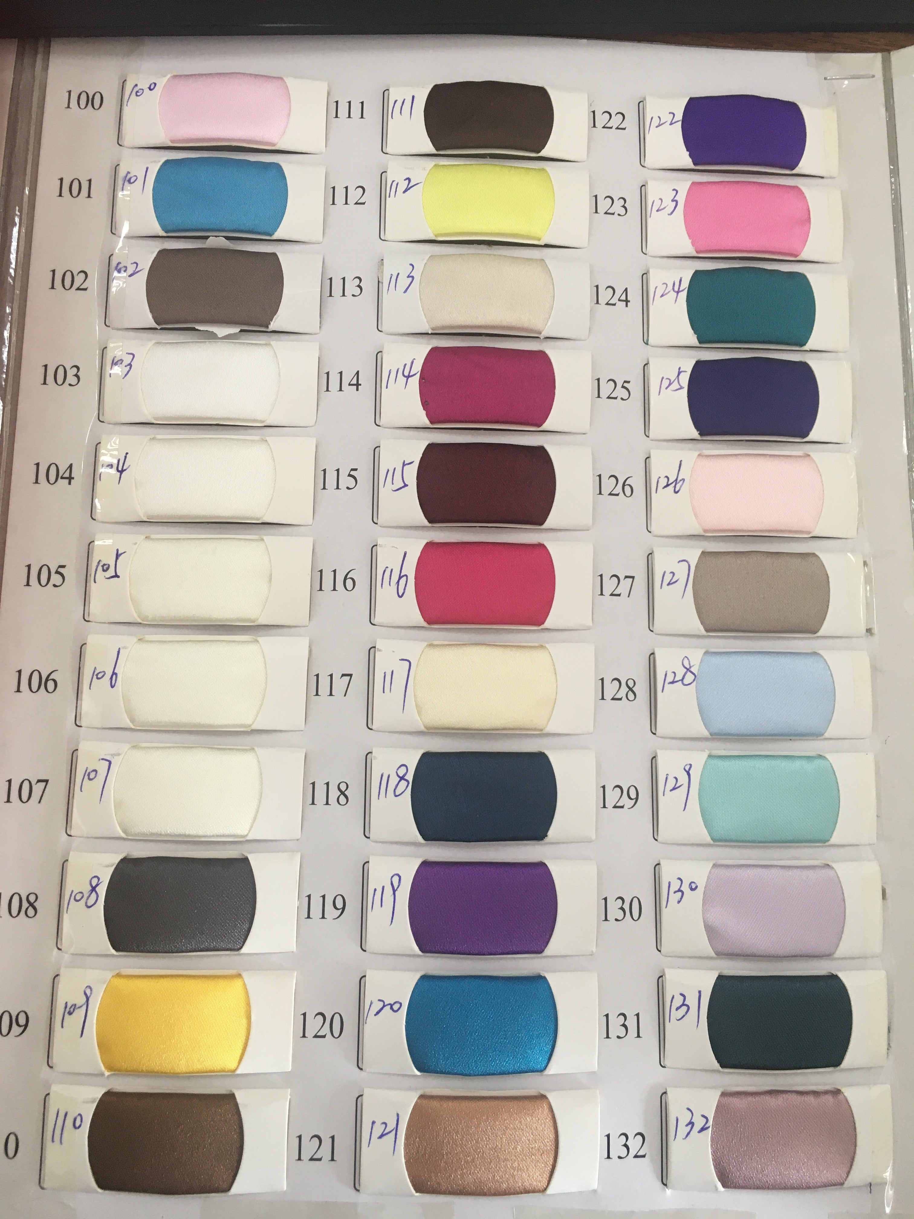 Chicloth Satin Swatch with 141 Colors