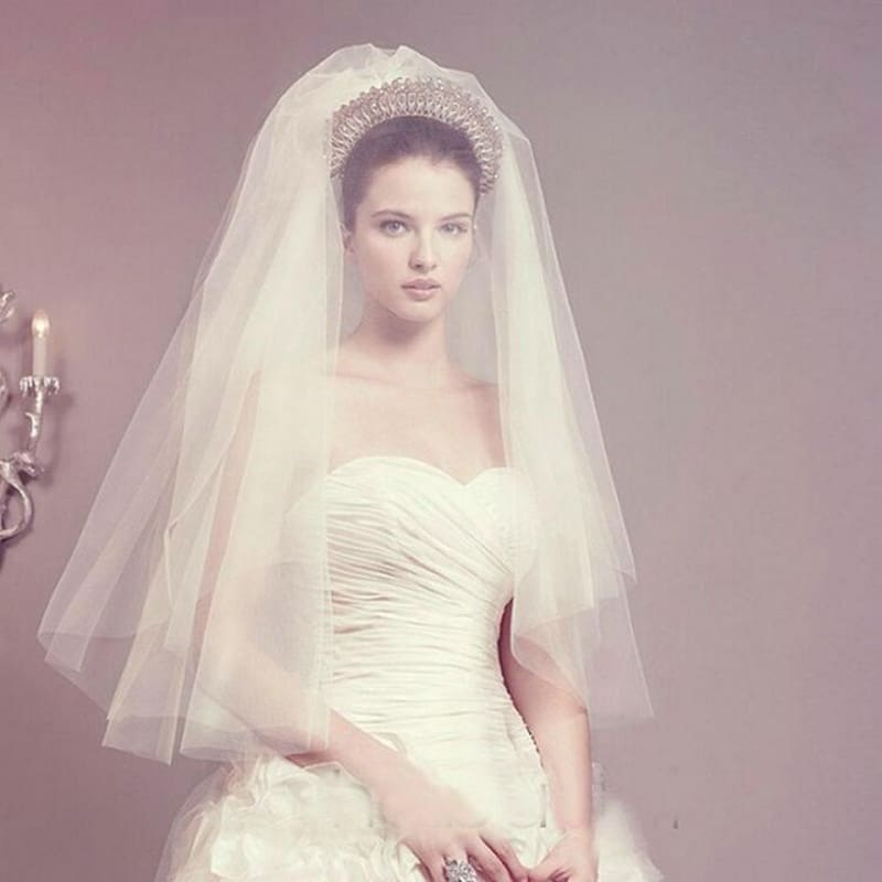 Short Two Layer 75Cm Veiling Combe Wedding Veils | Bridelily - wedding veils