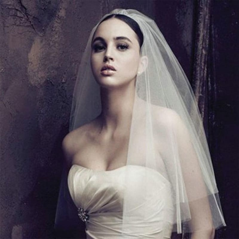 Short Two Layer 75Cm Veiling Combe Wedding Veils | Bridelily - wedding veils