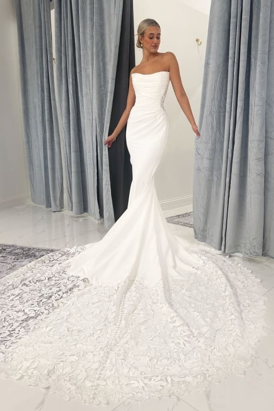 Strapless Mermaid Lace Appliques Sweetheart Wedding Dress Long Bridal Dress with Train - Wedding Dresses