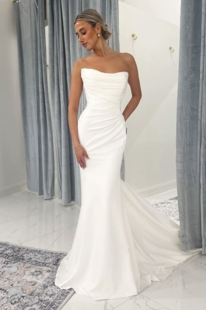Strapless Mermaid Lace Appliques Sweetheart Wedding Dress Long Bridal Dress with Train - Wedding Dresses
