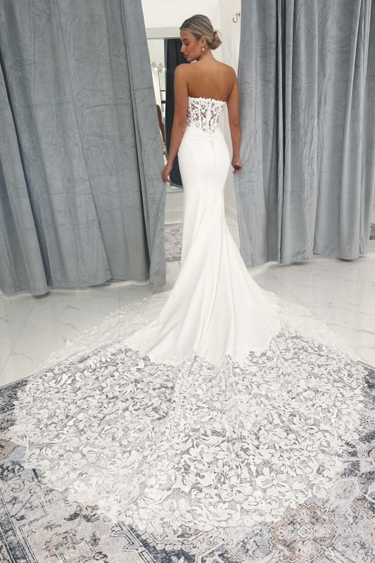 Strapless Mermaid Lace Appliques Sweetheart Wedding Dress Long Bridal Dress with Train - Wedding Dresses