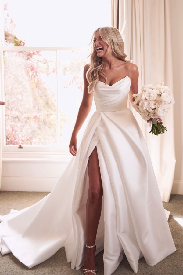 Chicloth White Pure Satin Sweetheart Wedding Dress Long With Split