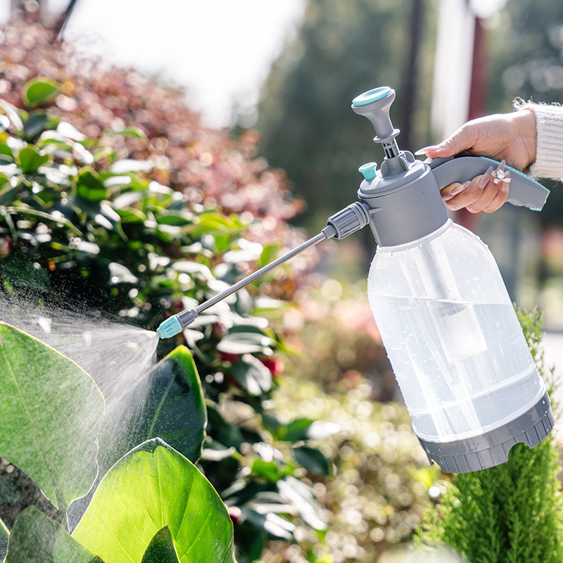 2024 Hot Sell🔥🔥Transparent Pressure Gardening Watering Can 🚿🌱With Transparent Extension Pole And Measuring Cup