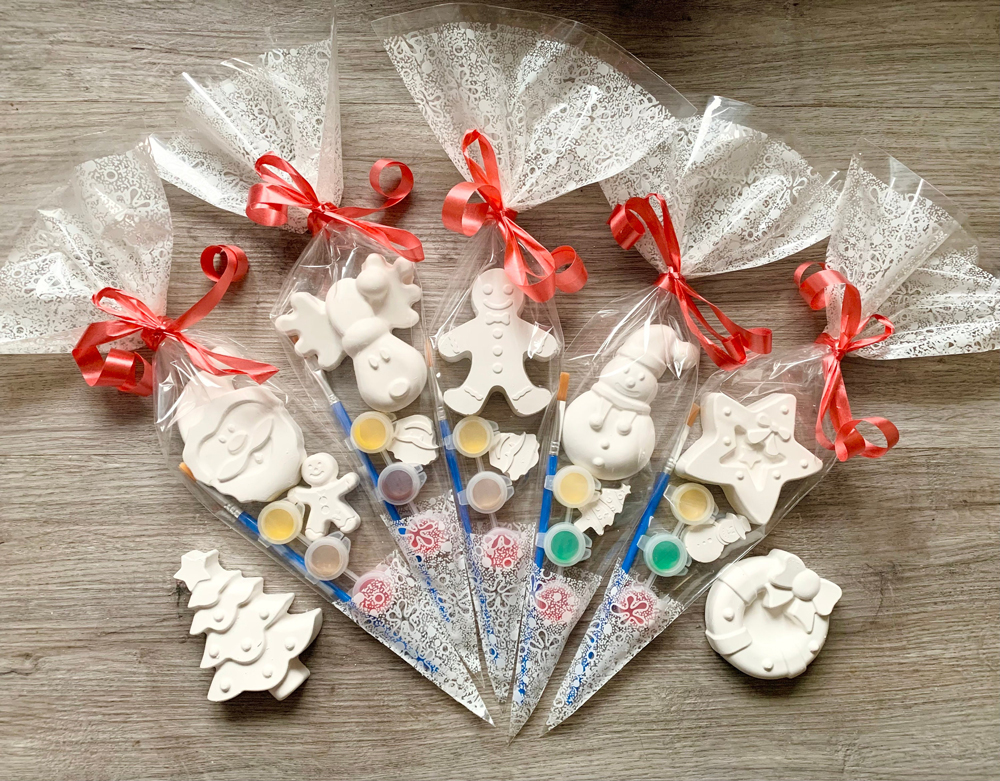 Christmas Craft Kit | Paint Your Own Christmas Decor