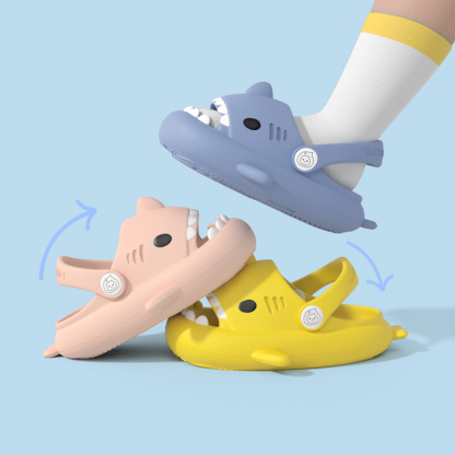 KID CUTE SHARK HEAD CLOGS