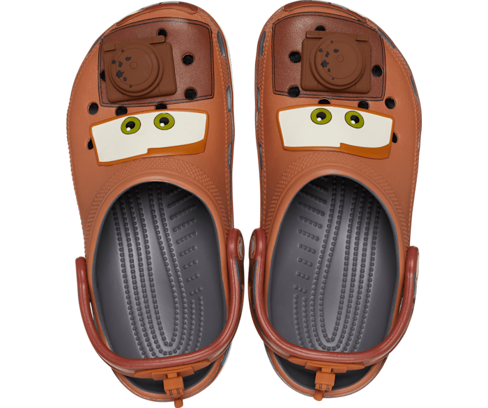 CLASSIC AND PIXAR CARS�� MATER CLOG