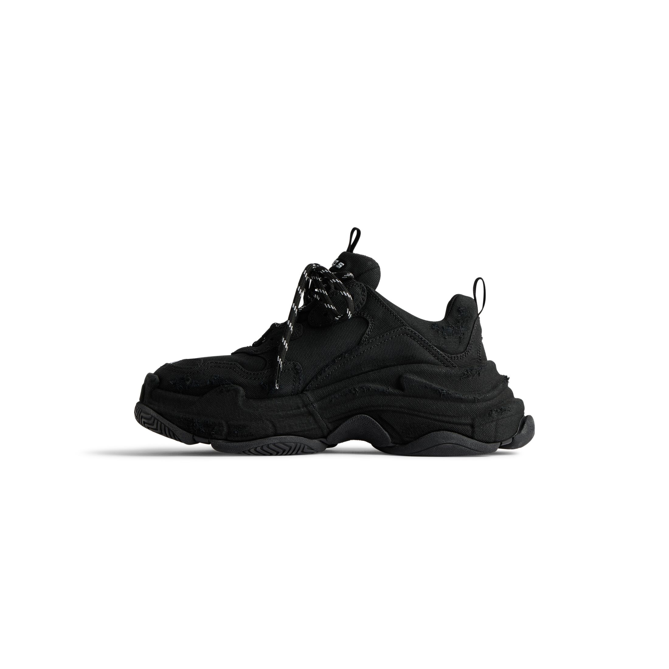 WOMEN'S TRIPLE S SNEAKER IN BLACK