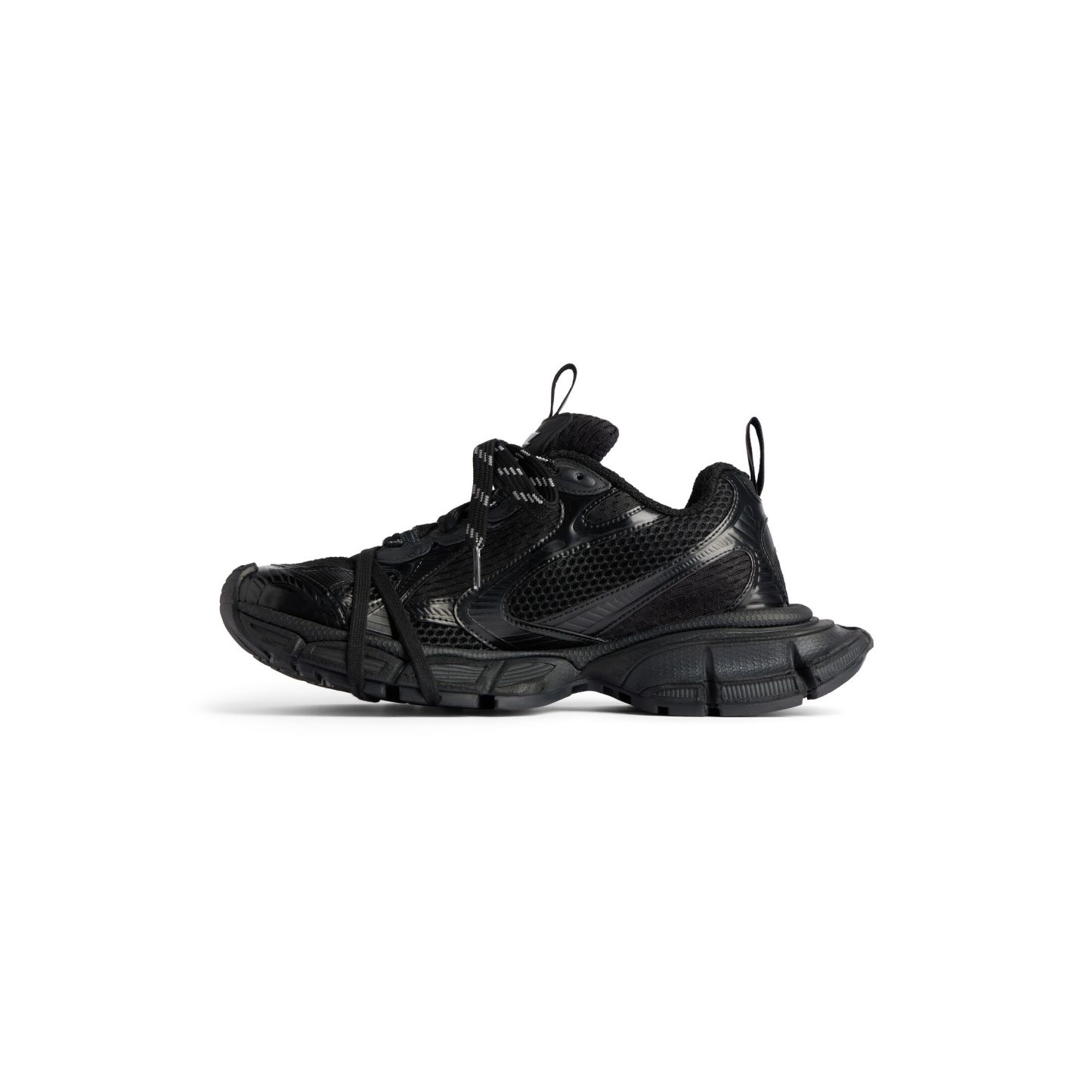 WOMEN'S 3XL SNEAKER IN BLACK