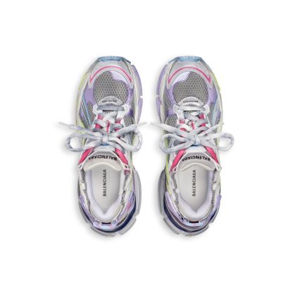 WOMEN'S RUNNER SNEAKER IN GREY