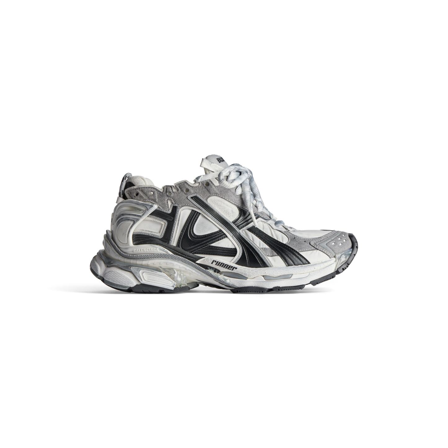 WOMEN'S RUNNER SNEAKER IN GREY