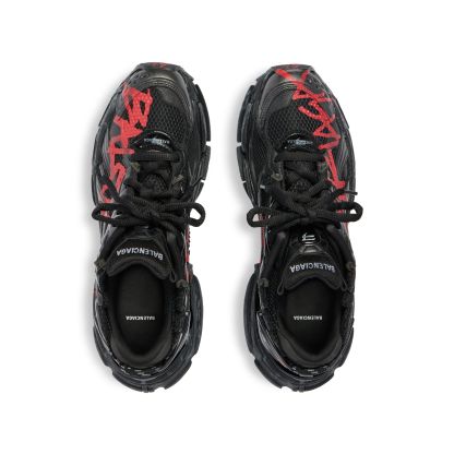 MEN'S RUNNER GRAFFITI SNEAKER IN BLACK