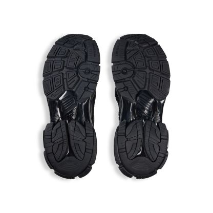 MEN'S RUNNER SNEAKER IN BLACK