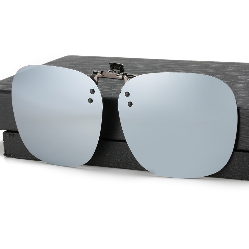 Eric-Polarizing sunglasses clip optional night vision lenses