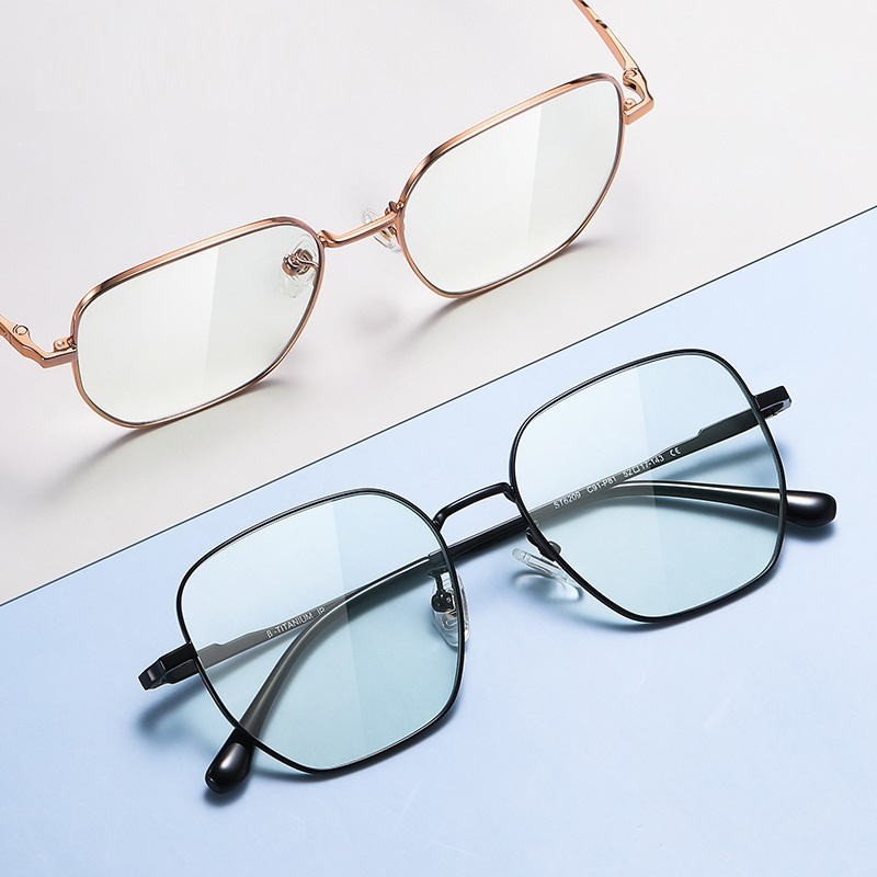 Gella-Plain lens glasses are available with prescription optical lenses