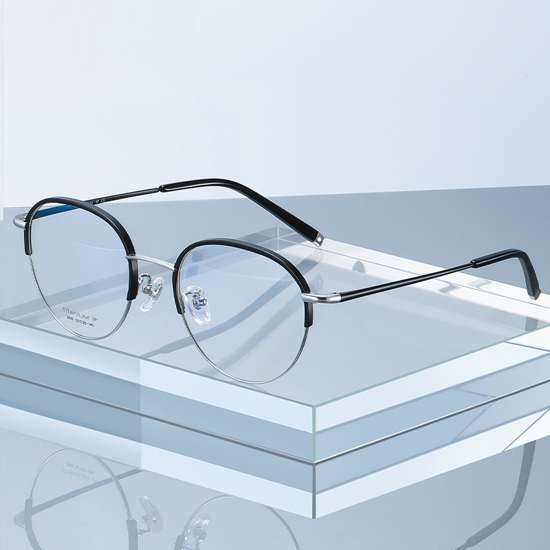 Gamila-Plain lens glasses are available with prescription optical lenses