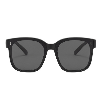 Halona-Polarized sunglasses fit over glasses