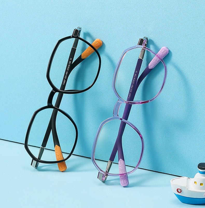 Damara-Plain lens glasses are available with prescription optical lenses