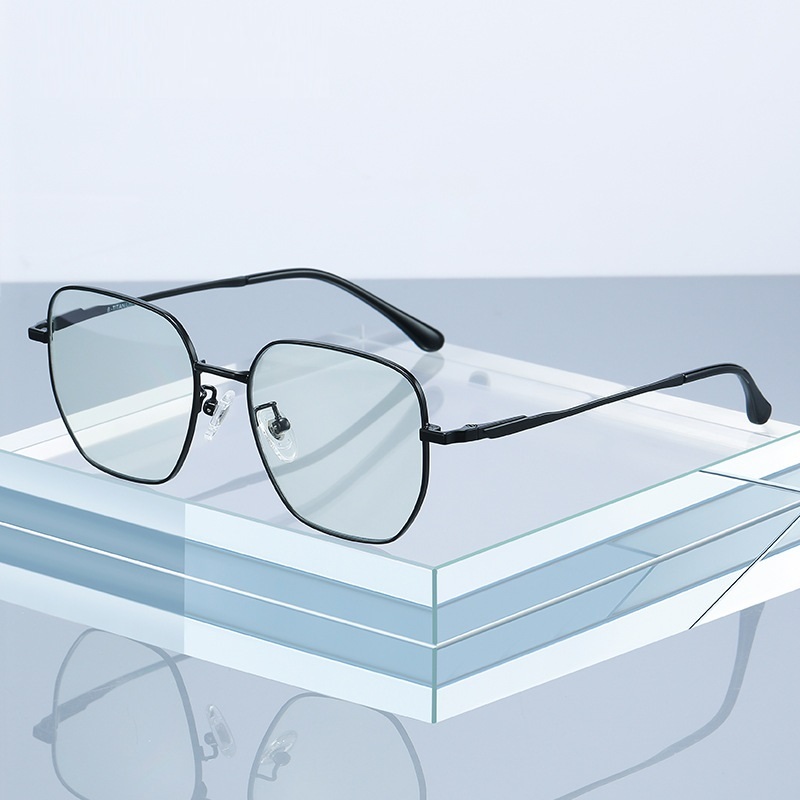 Gella-Plain lens glasses are available with prescription optical lenses