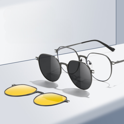 Gordon-Geometric fullrim polarized magnetic prescription glasses