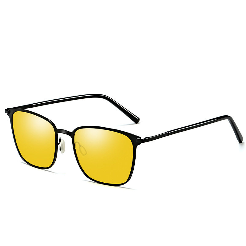 Carr-Fashionable sunglasses