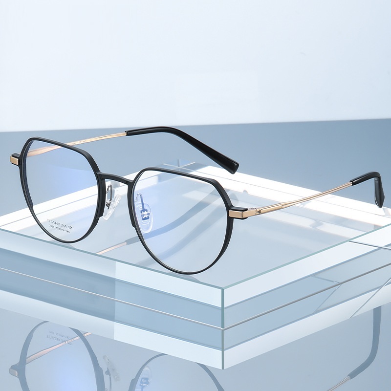 David-Plain lens glasses are available with prescription optical lenses