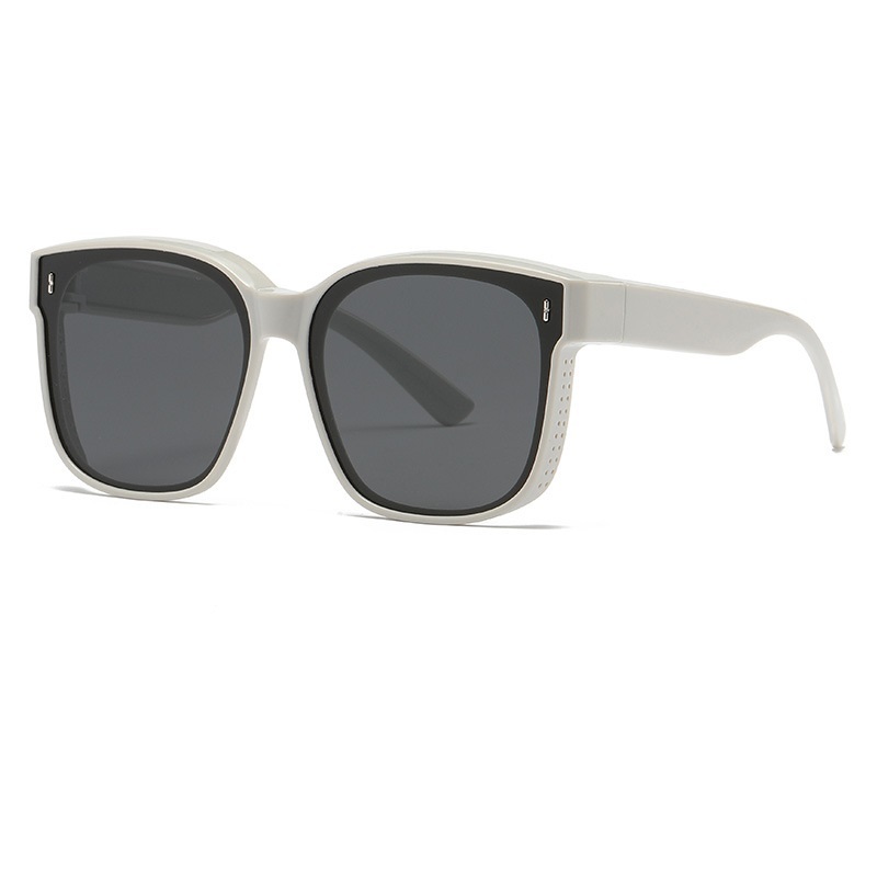 Halona-Polarized sunglasses fit over glasses
