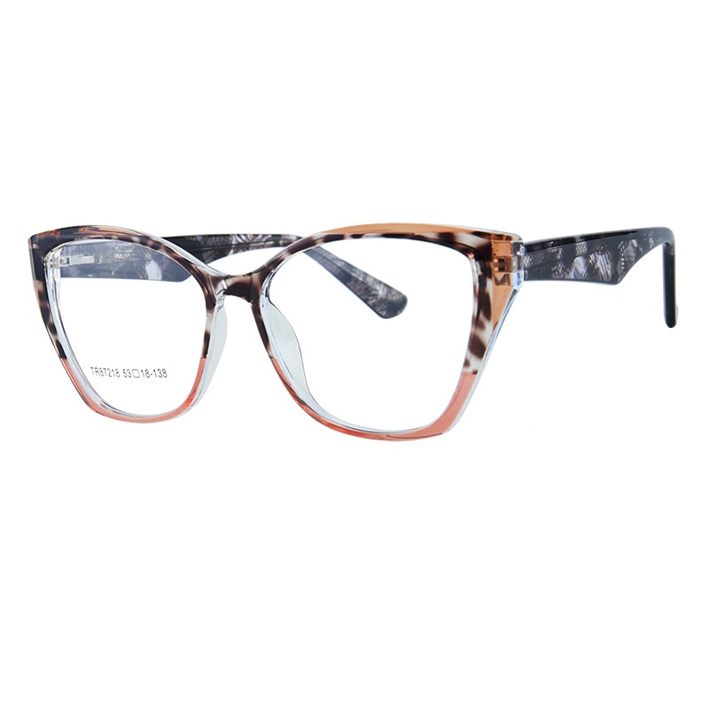 Cady-Plain lens glasses are available with prescription optical lenses