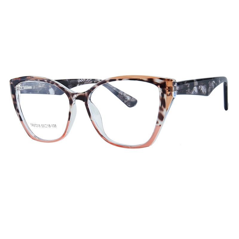 Cady-Plain lens glasses are available with prescription optical lenses