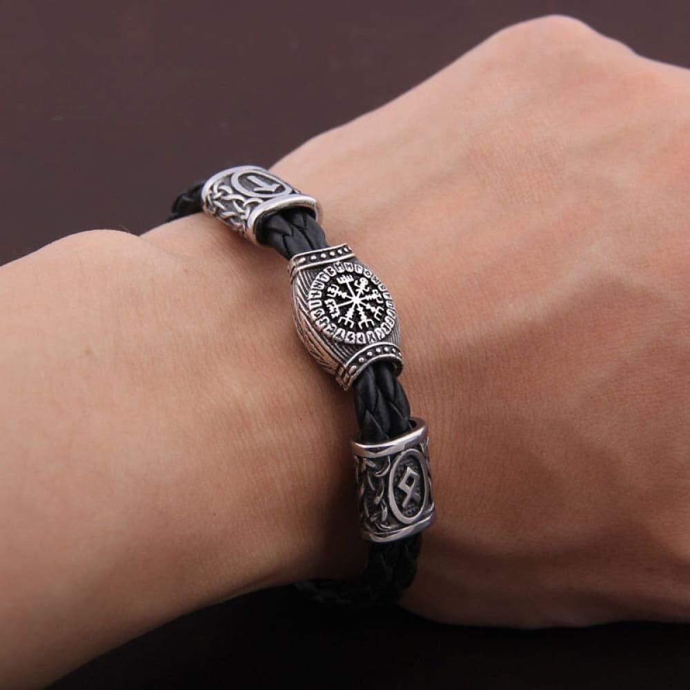 Helm Of Awe - Leather Bracelet