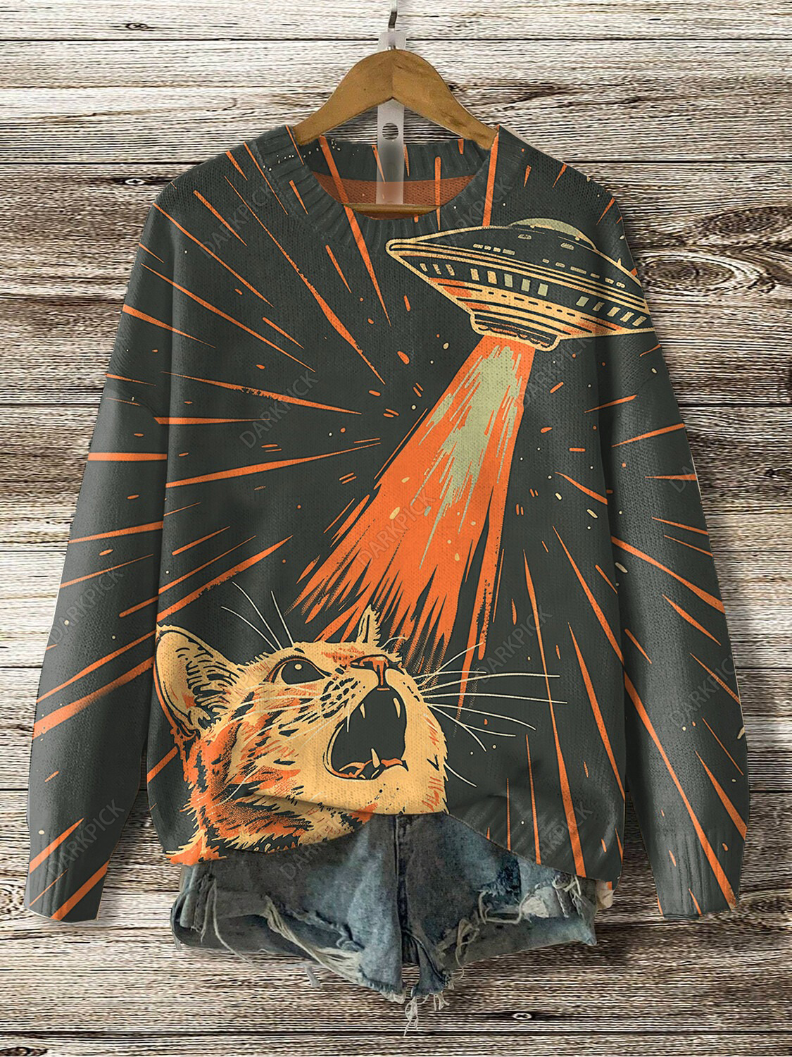 Women's Retro Nostalgia Cat Sees UFO Print Knit Sweatshirt