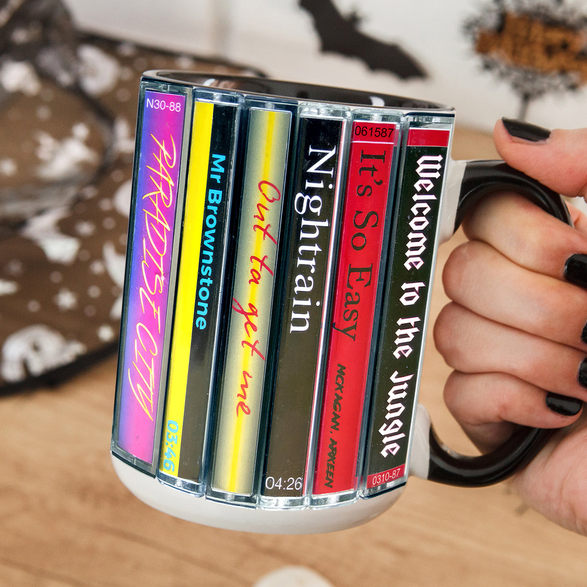 Guns N Roses – Appetite For Destruction Album Cassette Retro Collection Accent Mug
