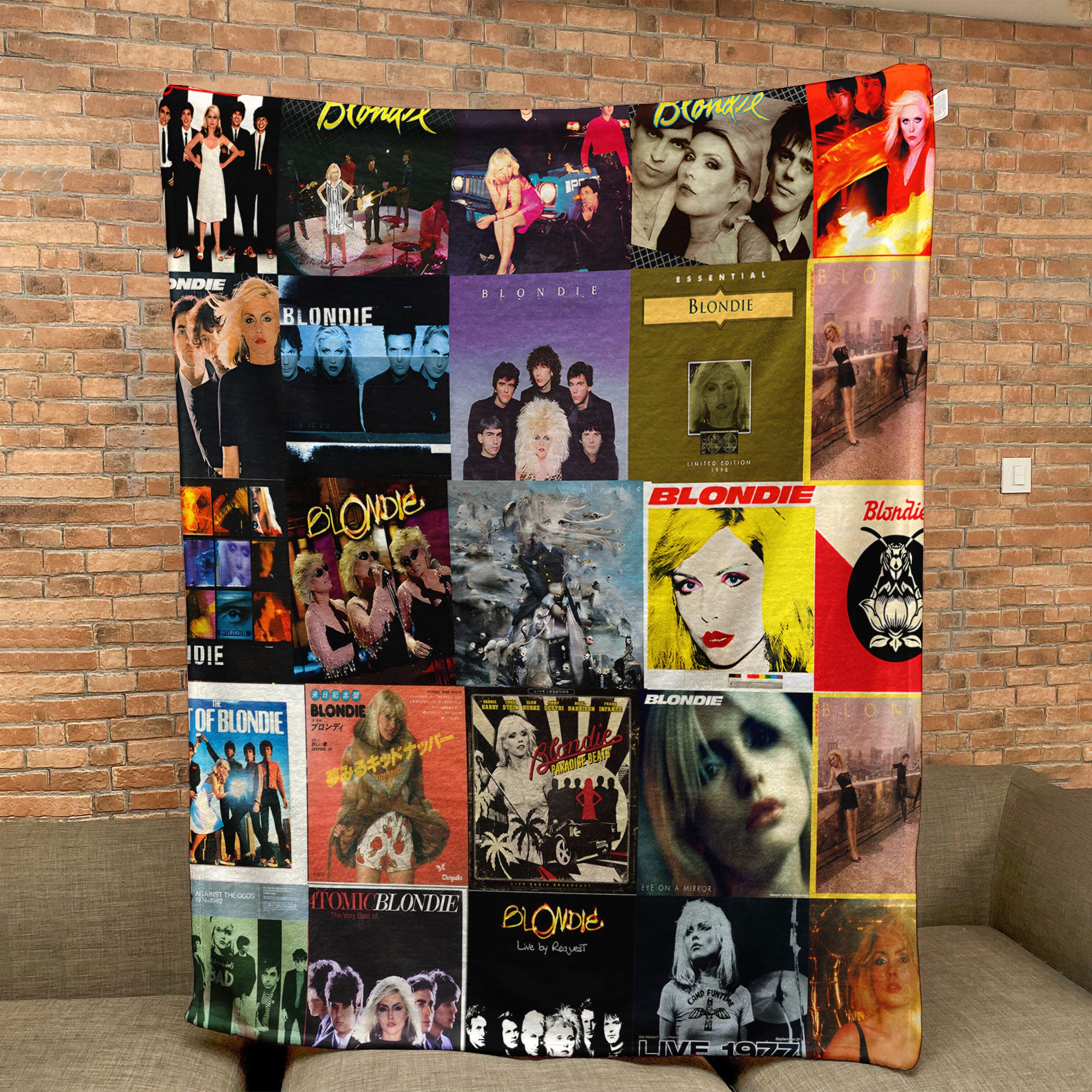 Blondie Sherpa Blanket – New Wave Warmth Wrapped in Iconic Album Art