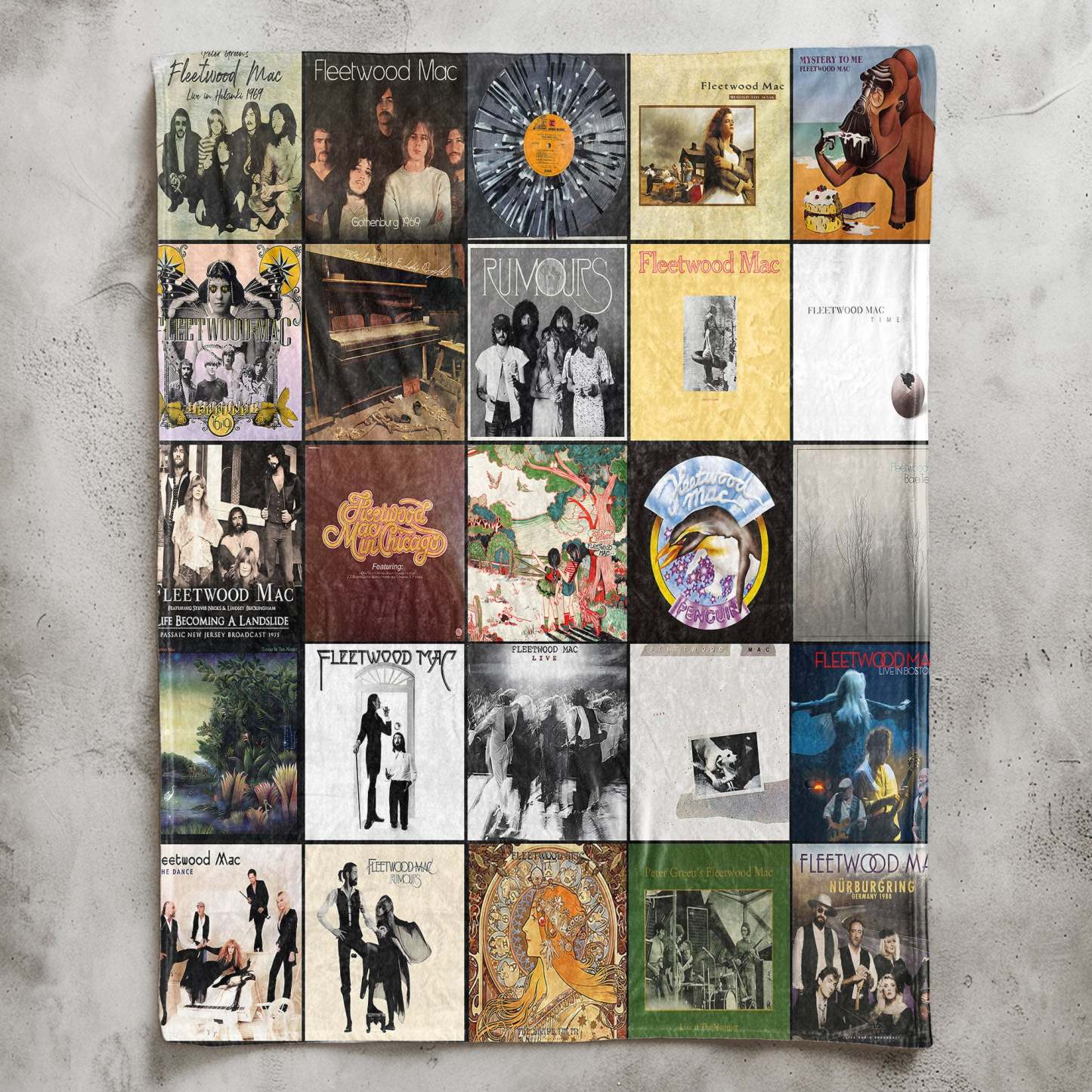 Fleetwood Mac Sherpa Blanket – Warmth Wrapped in Legendary Album Art