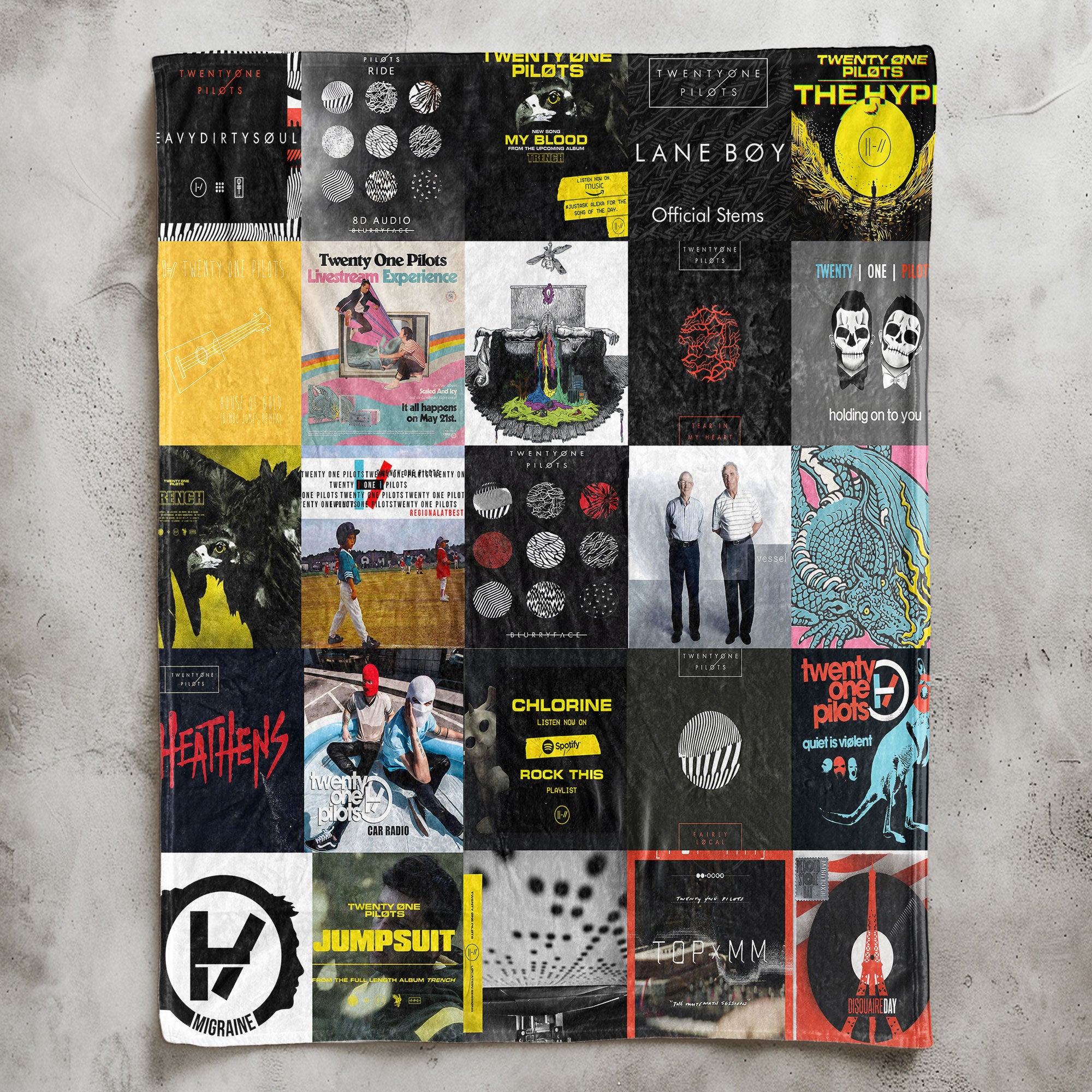 Twenty One Pilots Sherpa Blanket – Alt-Pop Warmth Wrapped in Iconic Era Artwork