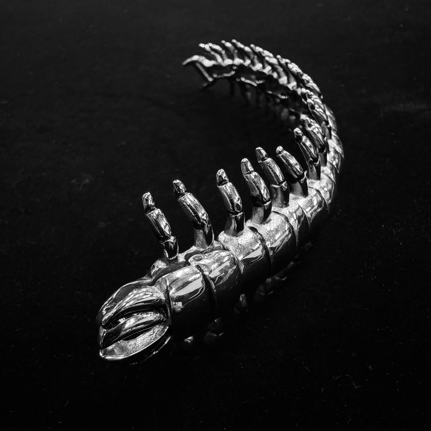 ILLUSORY Alien Bracelet