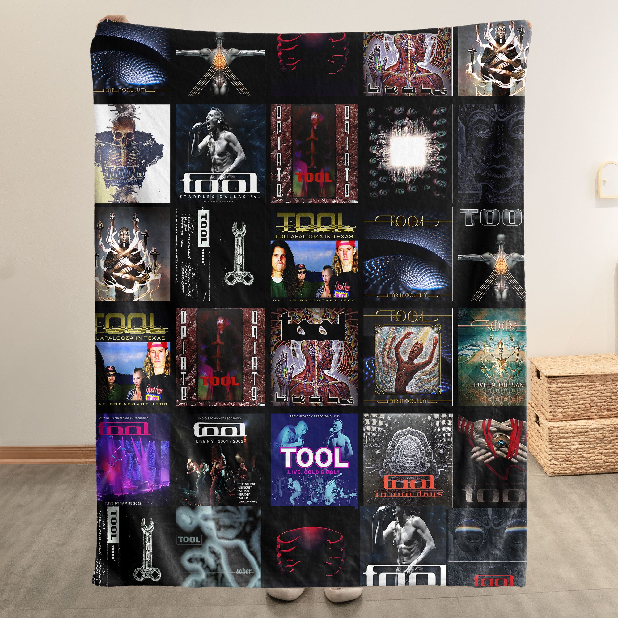 Tool Sherpa Blanket – A Dark, Hypnotic Tribute for True Fans