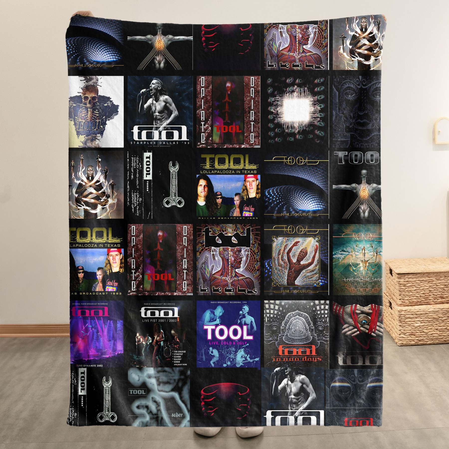 Tool Sherpa Blanket – A Dark, Hypnotic Tribute for True Fans