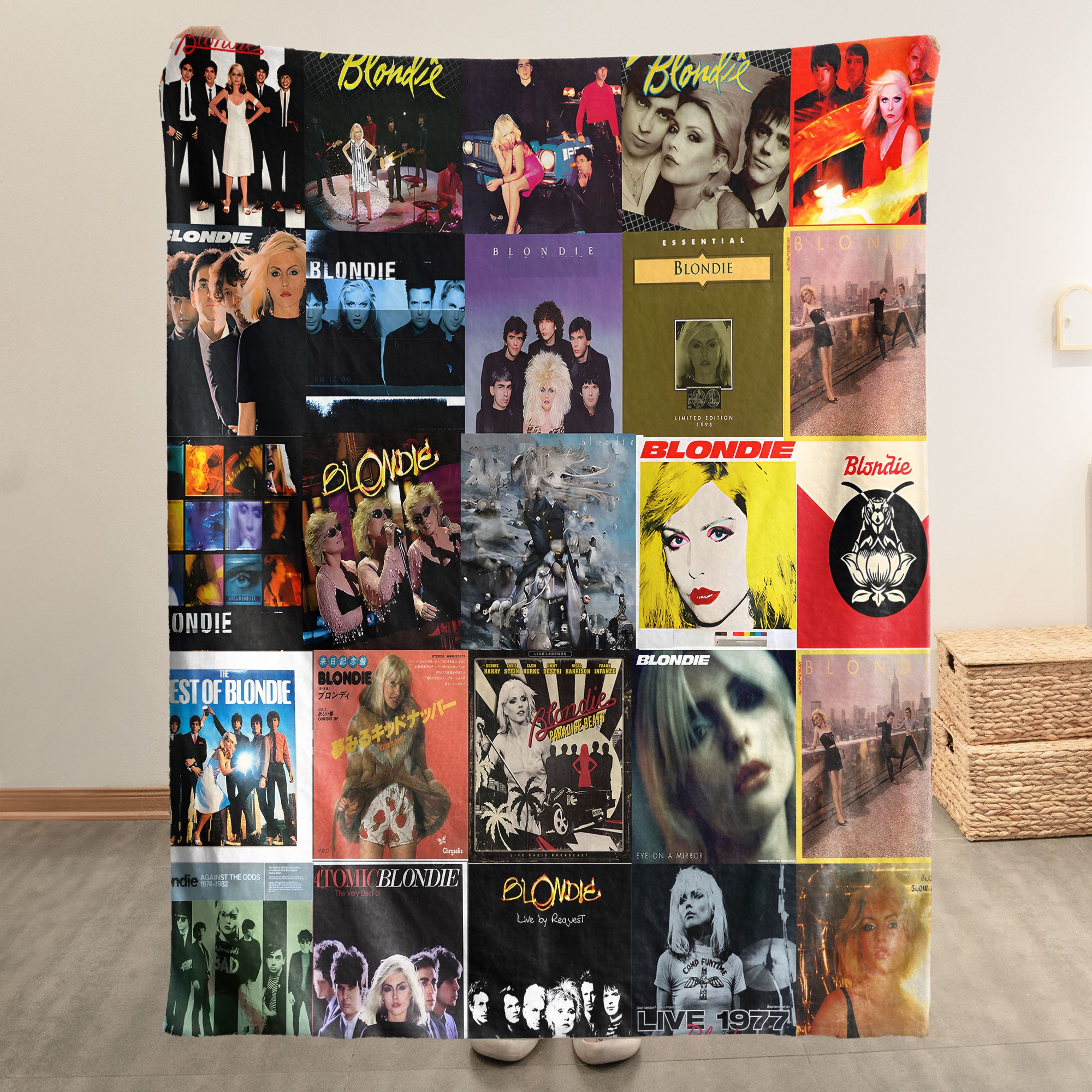 Blondie Sherpa Blanket – New Wave Warmth Wrapped in Iconic Album Art