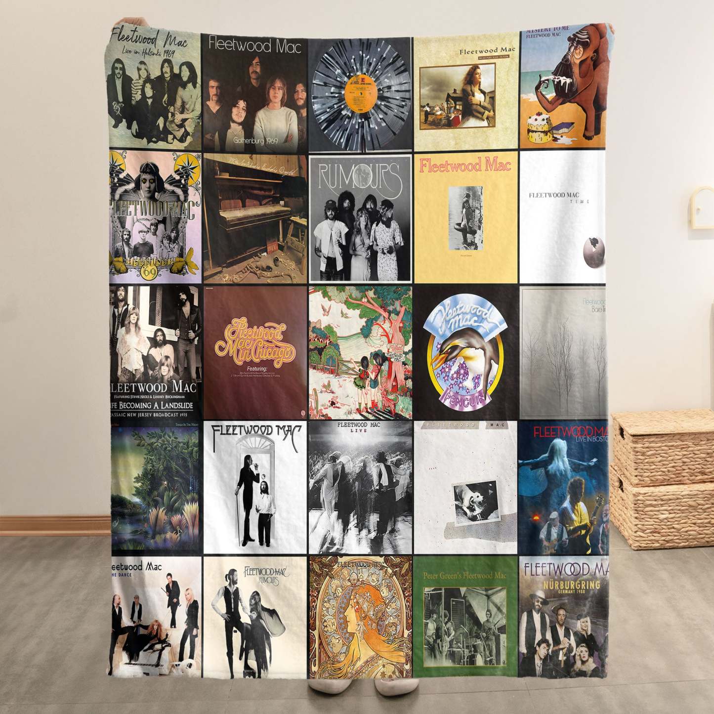 Fleetwood Mac Sherpa Blanket – Warmth Wrapped in Legendary Album Art