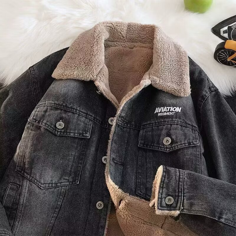 Men's winter denim jacket with fleece lining