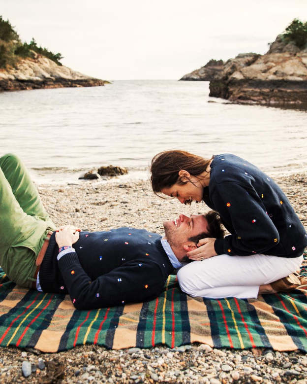 Seafari Flag Sweater - Men's