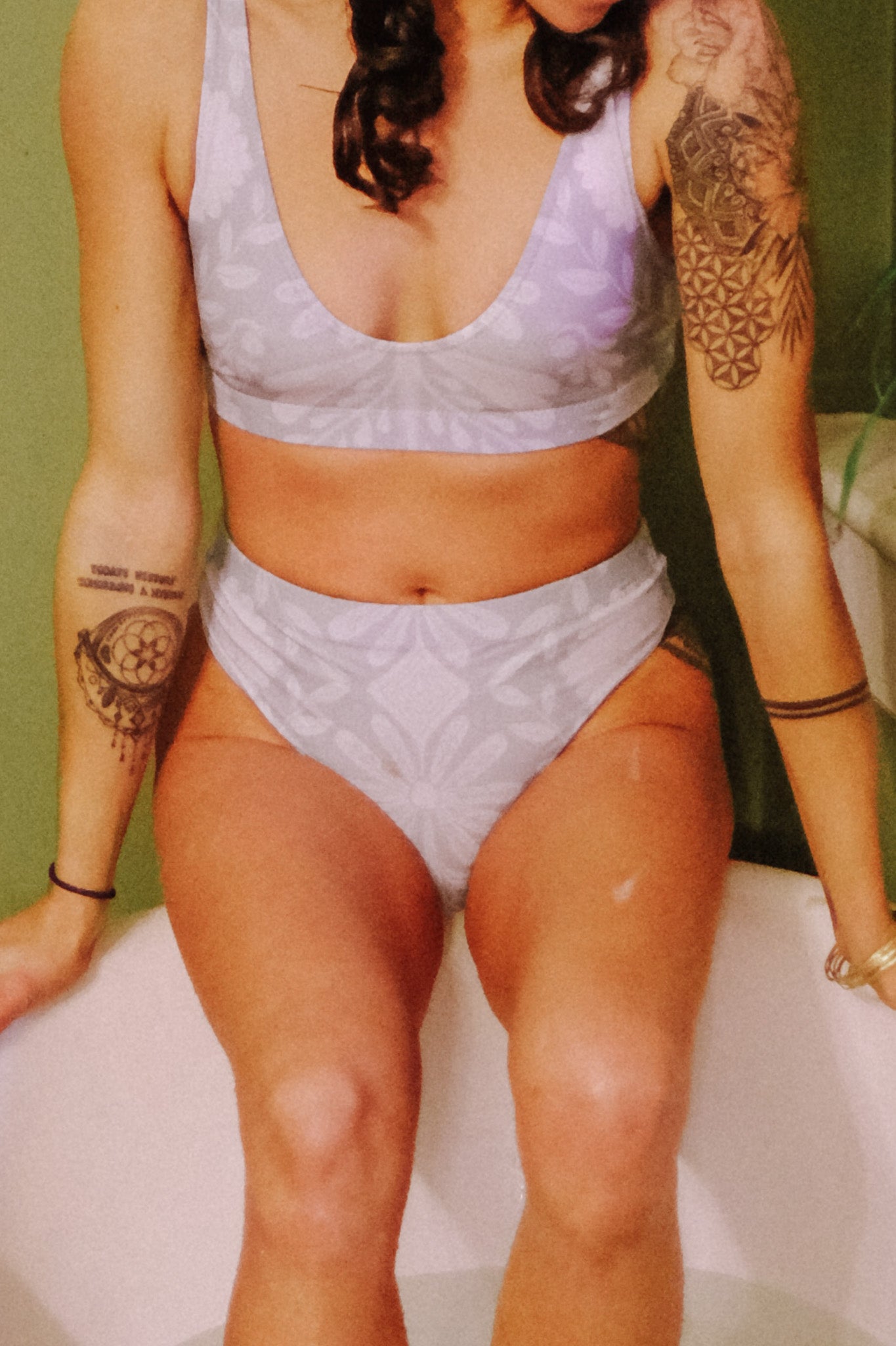 Recycled high-waisted bikini [Air]