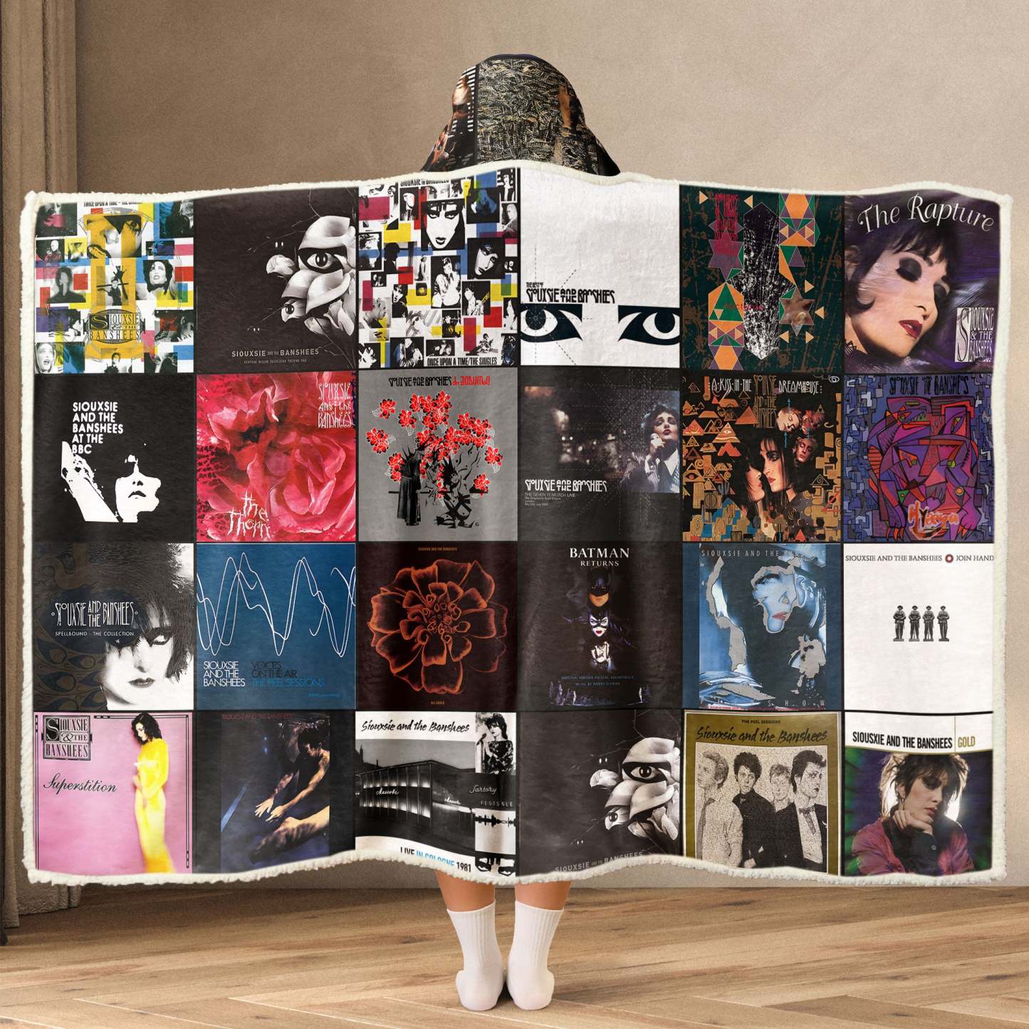 Siouxsie and the Banshees Wearable Hooded Blanket – A Cozy Wrap of Got