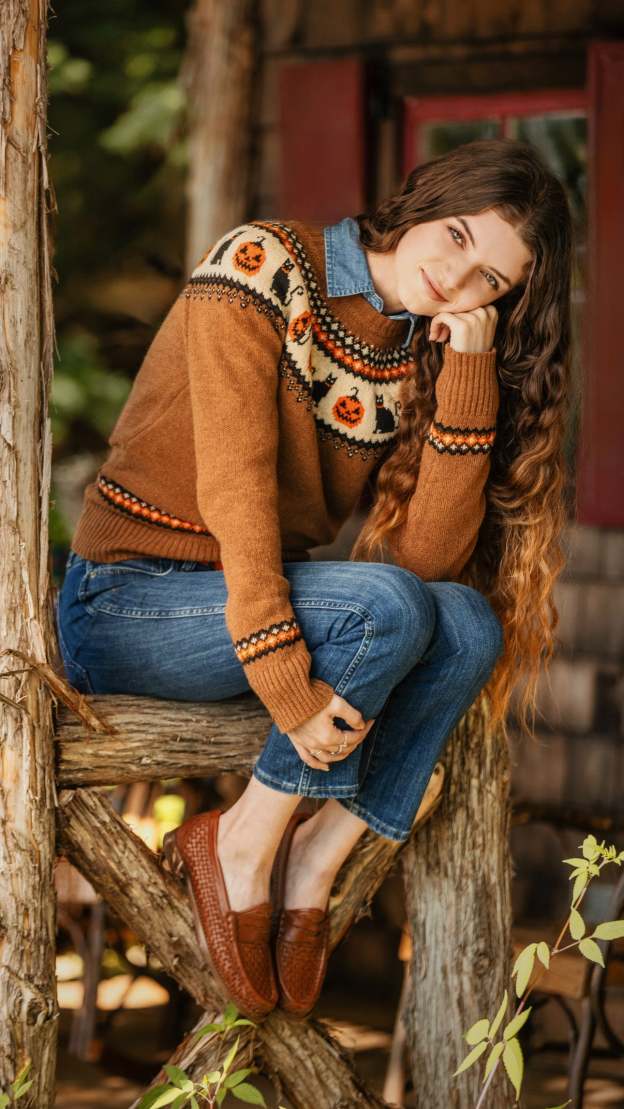 Cat-O-Lantern Sweater