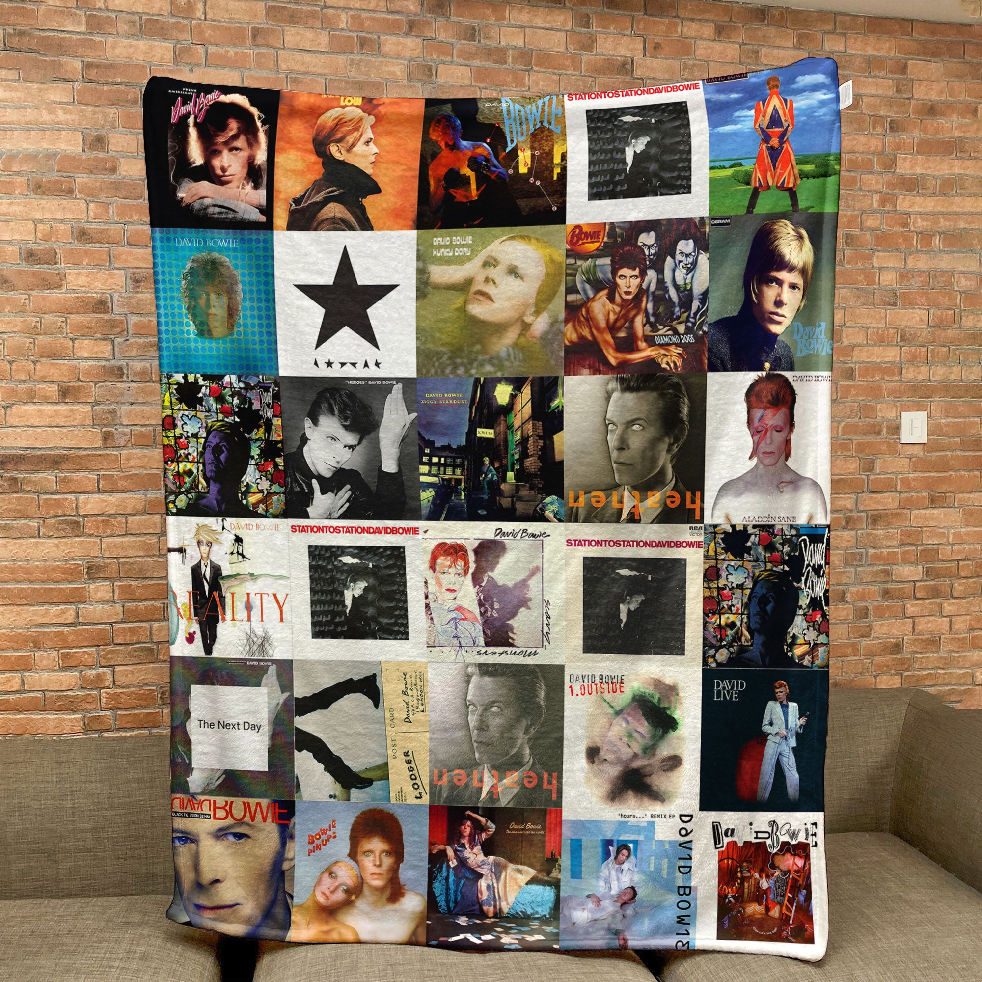 David Bowie Sherpa Blanket – A Cosmic Tribute to the Man Who Rewrote Music