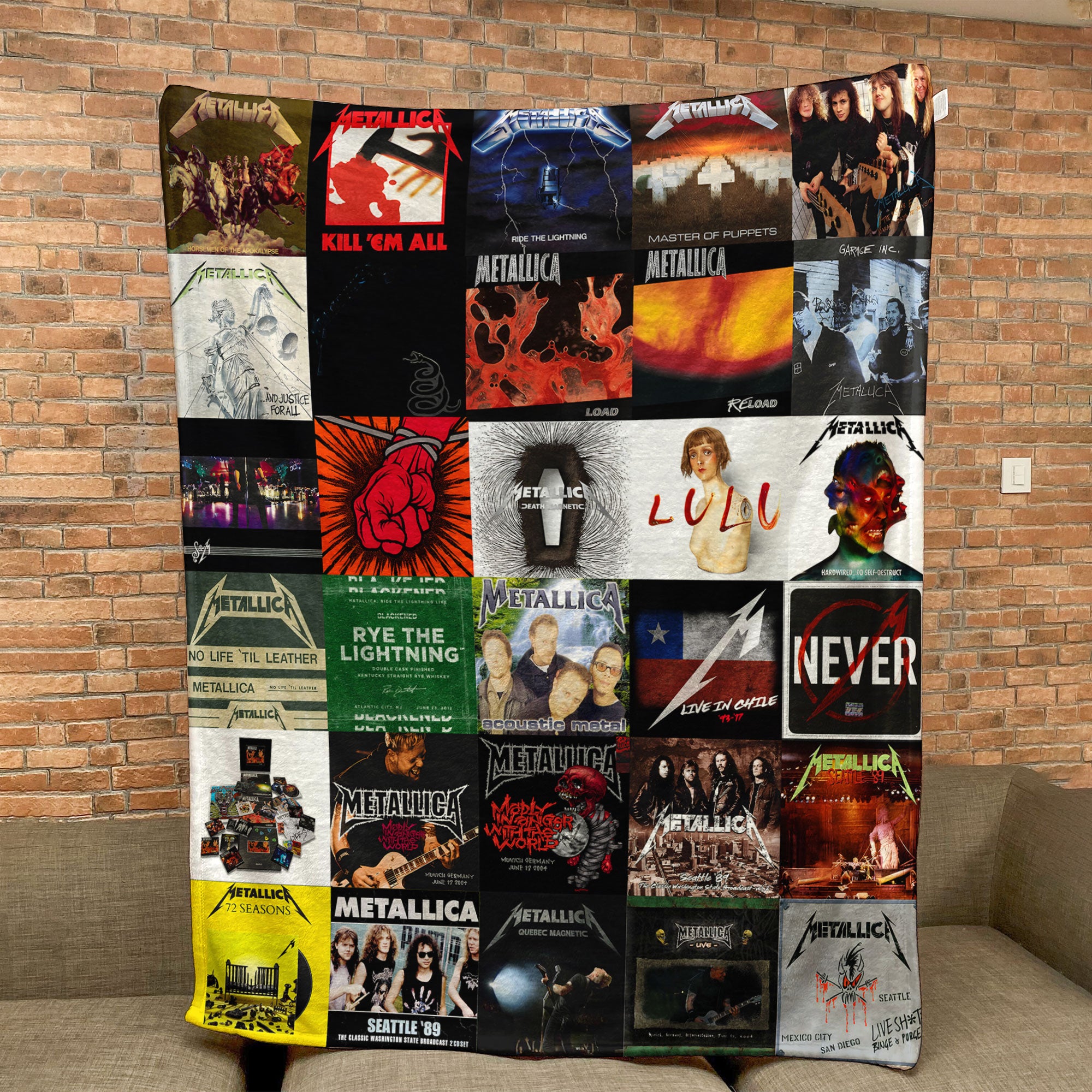 Metallica Sherpa Blanket – A Heavy Metal Legacy You Can Feel